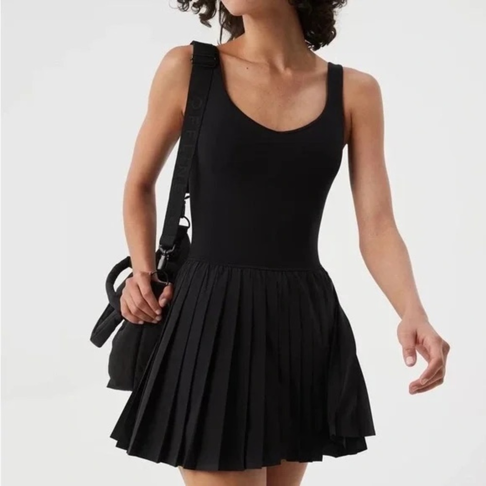 Offline by Aerie Tiebreaker pleated dress in black